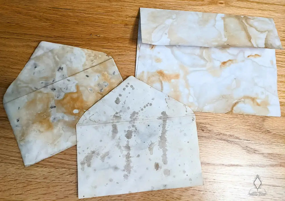 Rust-Dyed Paper Pack